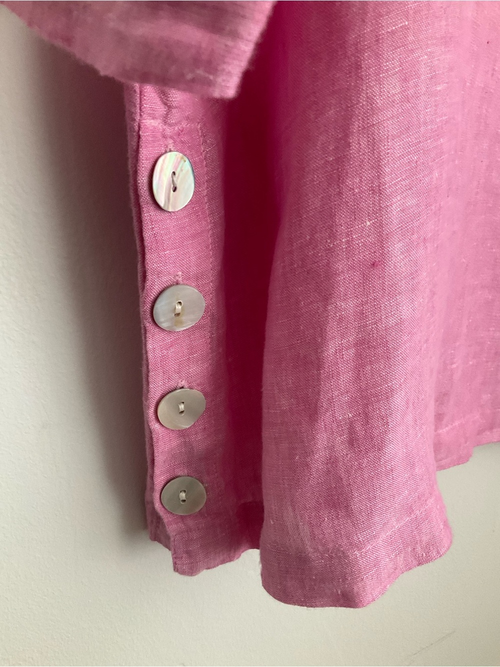 Tahari Pink 100% Linen Tunic Top V-Neck Side Button Detail Size 1X - Picture 4 of 10